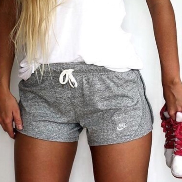 nike time out tempo shorts